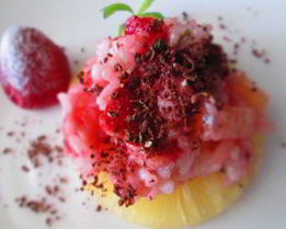 Клубнично-яблочное ризотто с ананасом