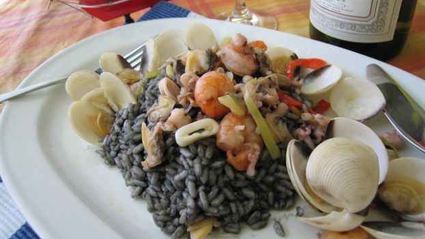 ризотто черное с дарами моря