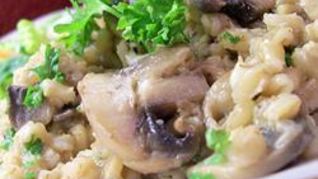 Ризотто из перловки с грибами
