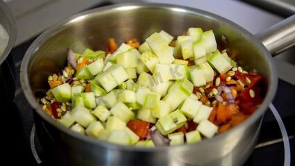 ризотто из перловки с овощами