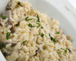 Ризотто с белыми грибами и петрушкой