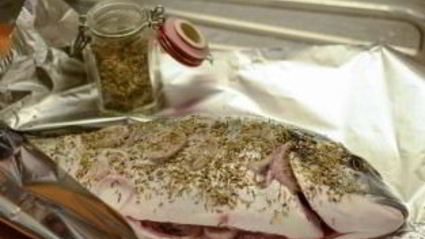 дорада в духовке в фольге