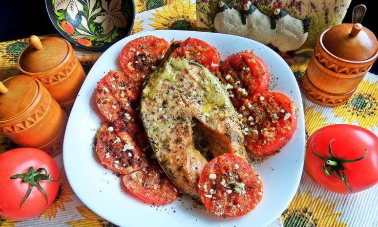 Рецепт лосося в сливках и помидоры-гриль