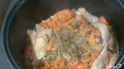 рыба, тушенная с овощами в мультиварке