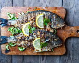 Рыба, запеченная на решетке