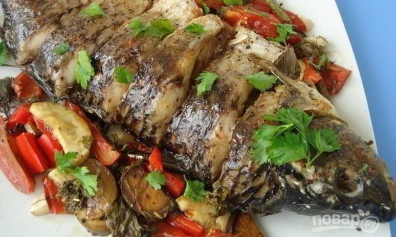 Рецепт рыбы, запеченной в духовке с овощами