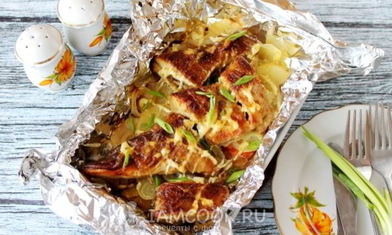 Рецепт щуки с картофелем и майонезом в духовке