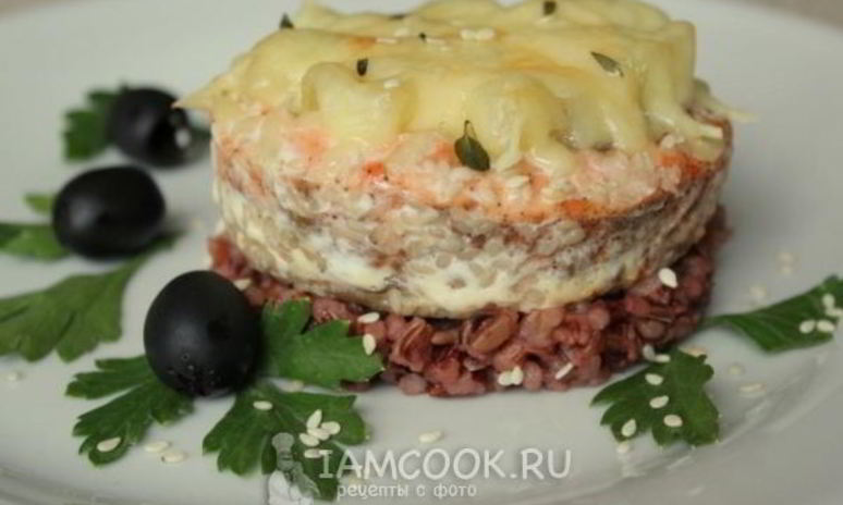 Рецепт семги запеченной с ананасом и сыром