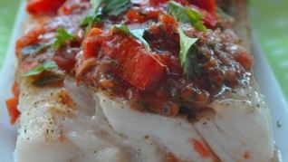 Сочная треска с томатной сальсой