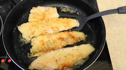 судак под маковым соусом