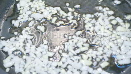 треска с помидорами и маслинами