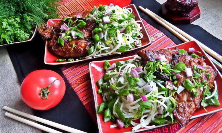 Рецепт запеченной скумбрии с японской лапшой