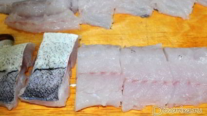 жареная рыба в кукурузных хлопьях