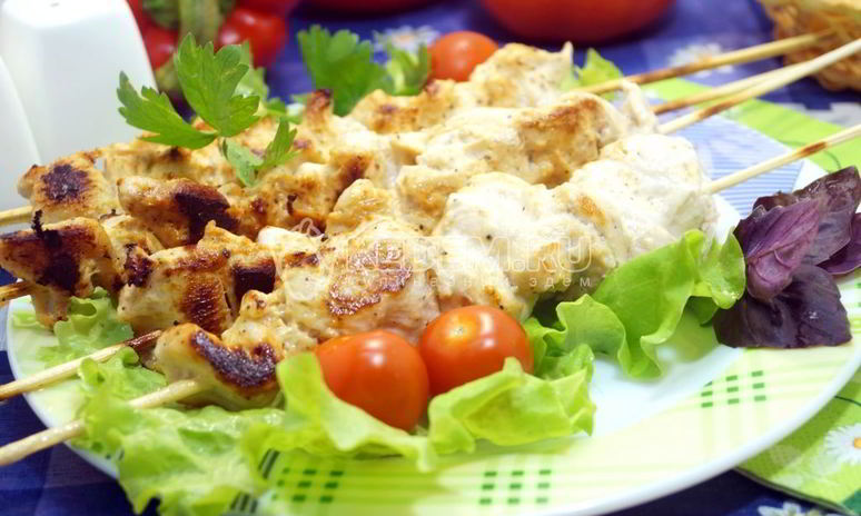 Рецепт куриных шашлычков на шпажках в духовке