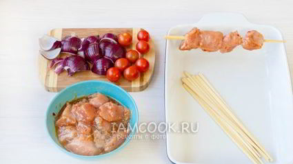 шашлычки из индейки на шпажках в духовке