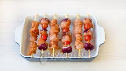 шашлычки из индейки на шпажках в духовке