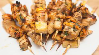 Шашлычки из курицы с баклажанами