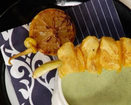 Шашлычок из куриного филе с кокосовым супом