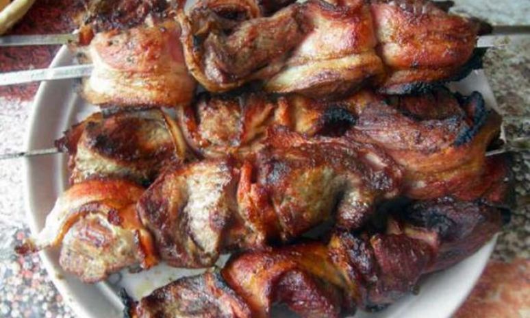 Рецепт шашлыка из говядины в беконе