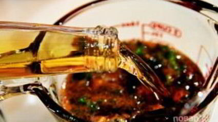 шашлык из куриных ножек на шампурах