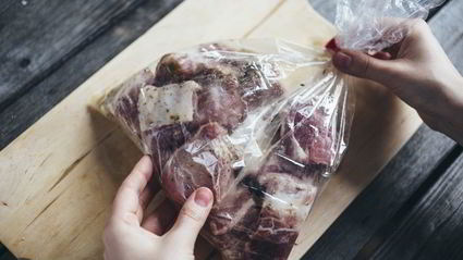 шашлык из свинины с овощами