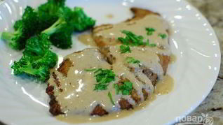 Говяжий стейк с молочной подливой