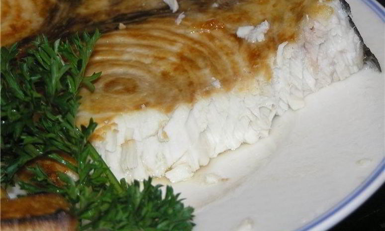 Рецепт стейка из голубой акулы, запеченный в фольге