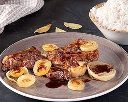 Стейк из говядины в лимонно-соевом соусе