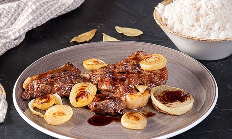 Рецепт стейка из говядины в лимонно-соевом соусе