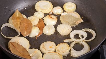 стейк из говядины в лимонно-соевом соусе