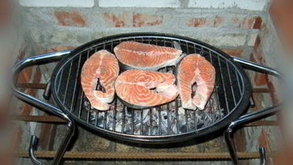 стейк из семги на углях