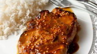 Стейк из свинины с апельсиново-горчичным соусом