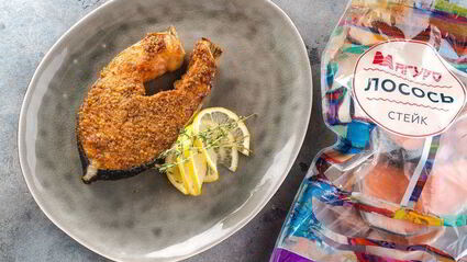 стейк лосося в медово-имбирном маринаде