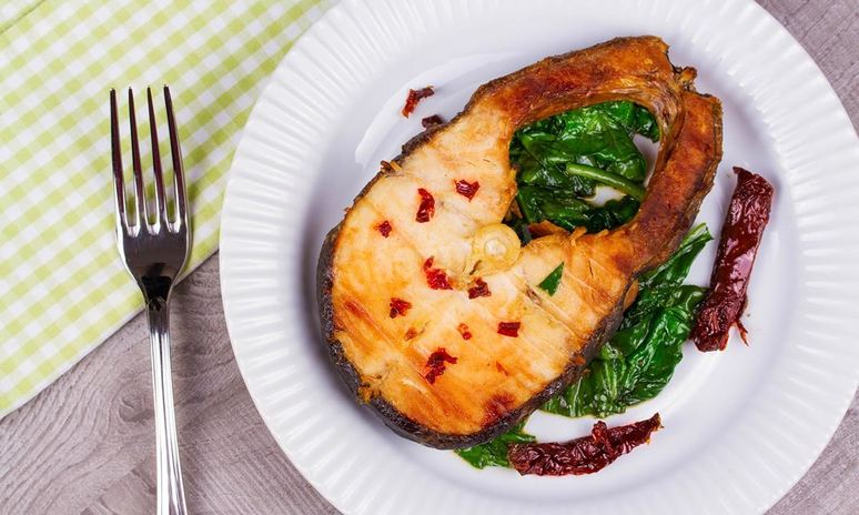 Рецепт стейка масляной рыбы на сковороде