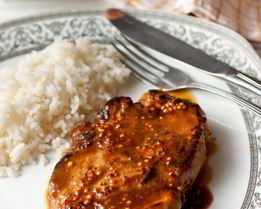 Стейки из свинины с апельсиново-горчичным соусом