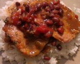 Свиной стейк с фасолью по-техасски