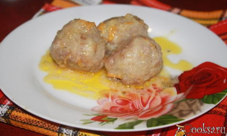 Рецепт говяжьих тефтелей с жареным луком