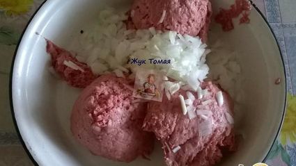 куриные тефтели в молочно-сырном соусе