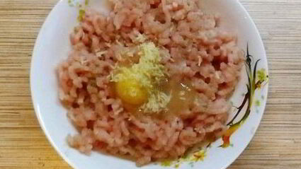 куриные тефтели в сметанном соусе