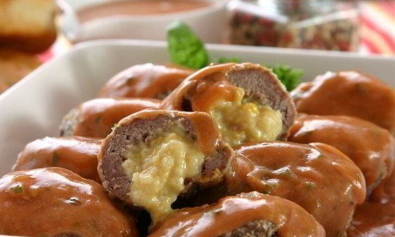 Рецепт мясных тефтелей с сыром