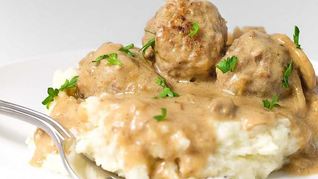 Мясные тефтели со сливочной подливкой