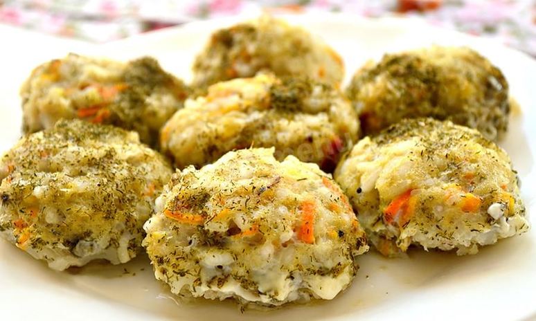 Рецепт тефтелей из наваги в духовке