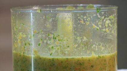 тефтели из сельдерея с овощным соусом