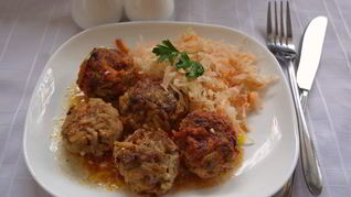 Тефтели из свиного фарша