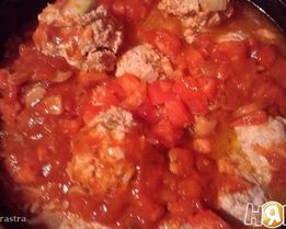 Тефтели по грибным соусом