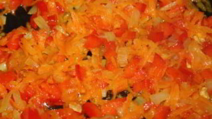 тефтели под сметанным соусом в духовке