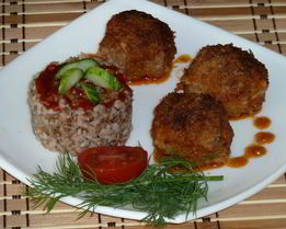 Тефтели с гарниром из гречки