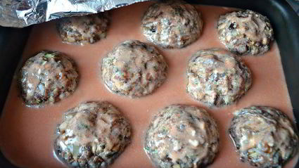 тефтели с грибами в томатном соусе