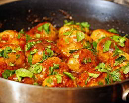 Тефтели с подливкой куриные