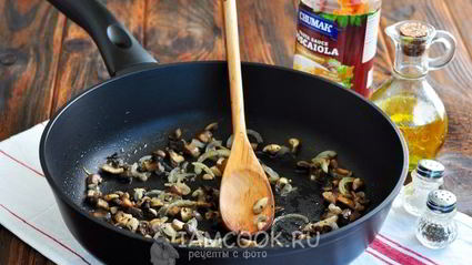 тефтели с рисом в духовке с подливкой